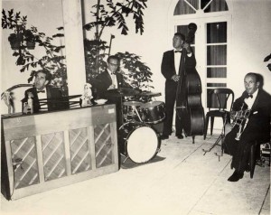 Pianist Cliff Hall and Trio